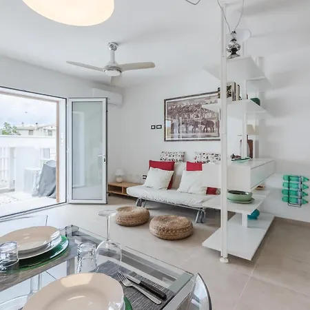 Guesthost - Comfy W Private Parking Pula