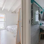 Guesthost - Comfy W Private Parking * Pula